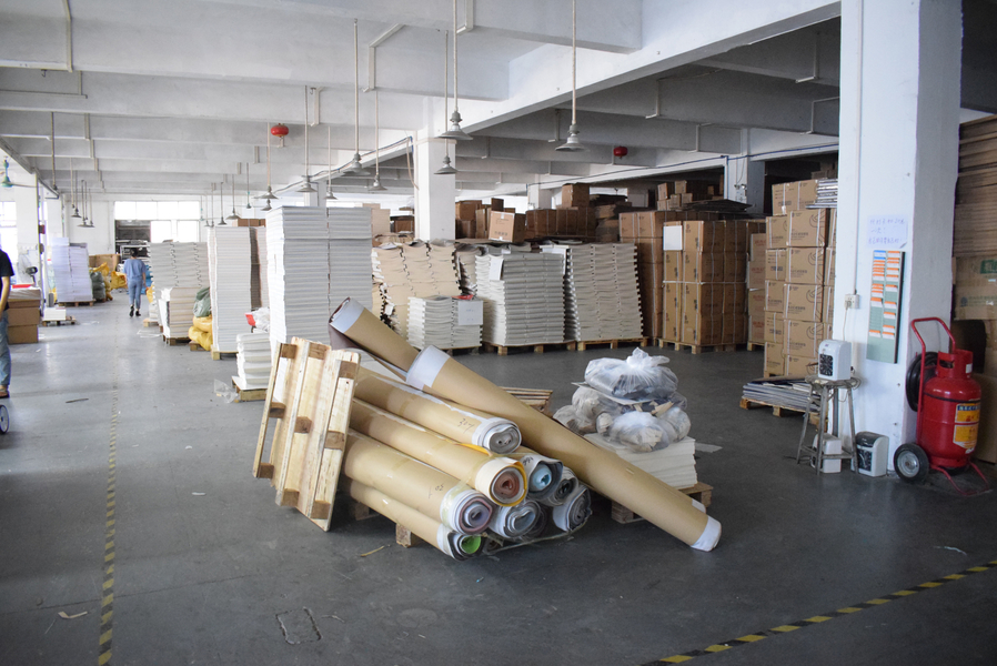 GUANGZHOU YM PACKAGE PRODUCTS CO.,LTD. 제조업체의 생산 라인