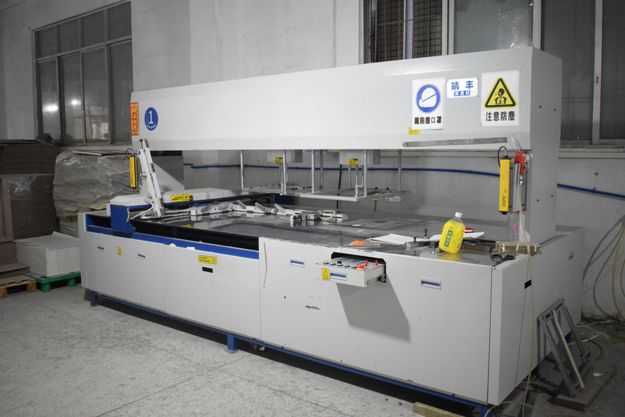 GUANGZHOU YM PACKAGE PRODUCTS CO.,LTD. 제조업체의 생산 라인