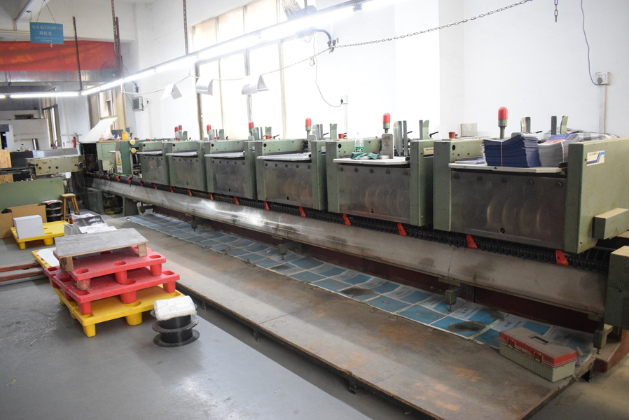 GUANGZHOU YM PACKAGE PRODUCTS CO.,LTD. 제조업체의 생산 라인
