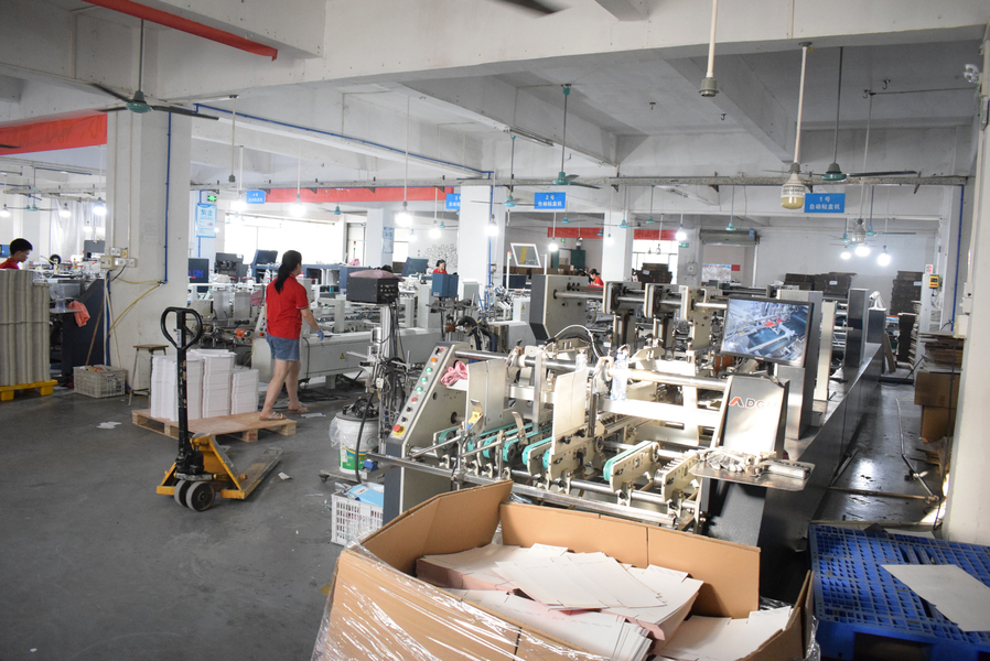 GUANGZHOU YM PACKAGE PRODUCTS CO.,LTD. 제조업체의 생산 라인